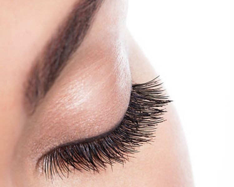 Best False Eyelashes For Asian Eyes